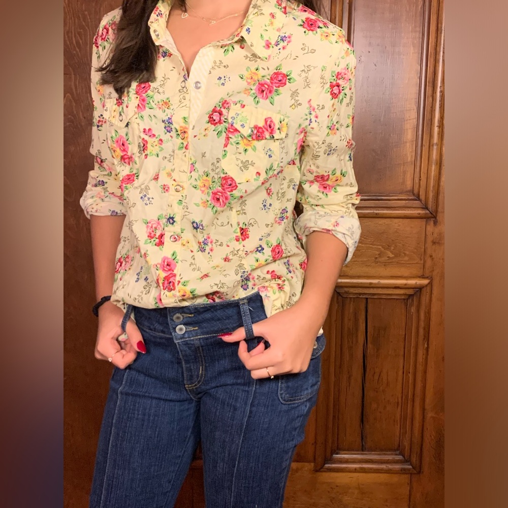 Vintage floral top